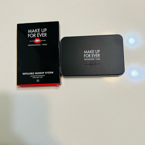 Makeup Geek ❤️12❤️ Signature Eyeshadows with two z palette NWB - Picture 6 of 6